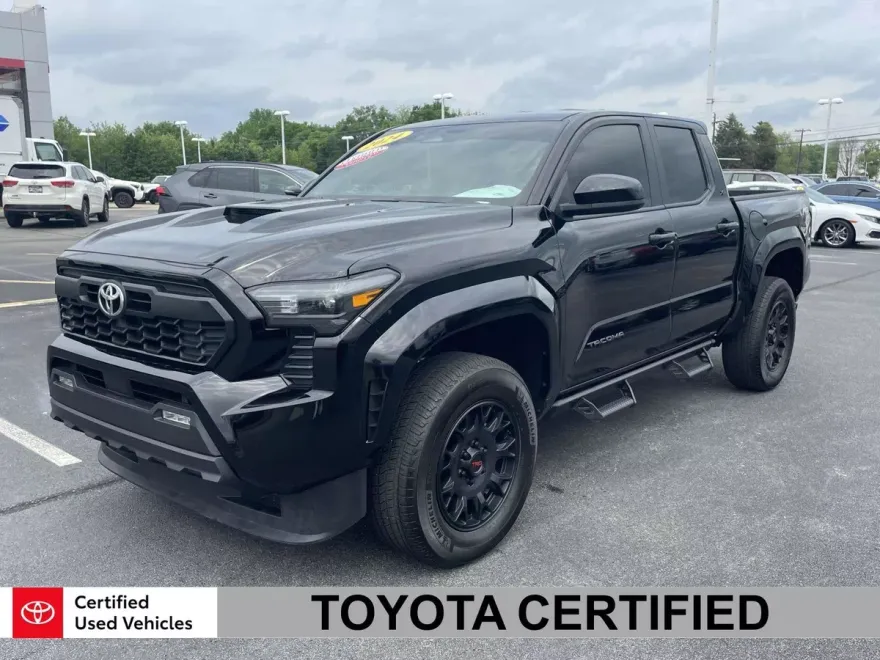 2024 Toyota Tacoma TRD Sport photo 1