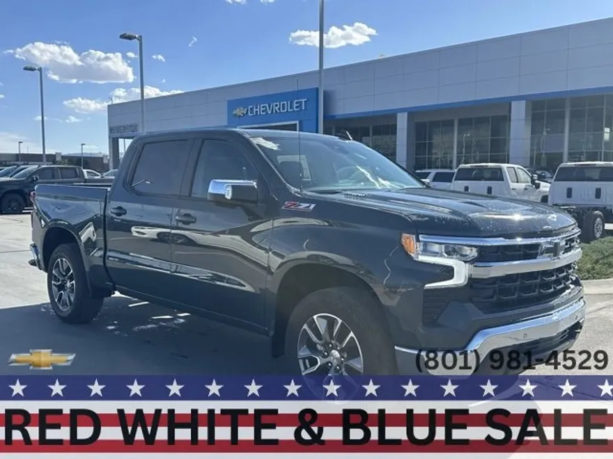 2025 Chevrolet Silverado 1500 LT photo 1