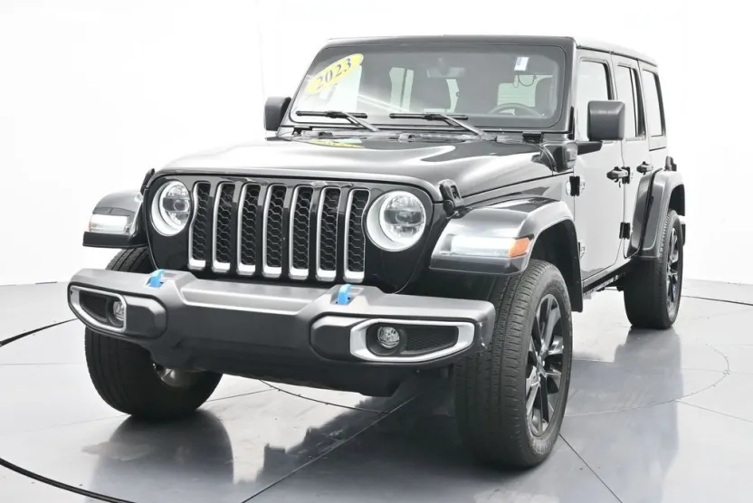 2023 Jeep Wrangler Sahara 4xe photo 1