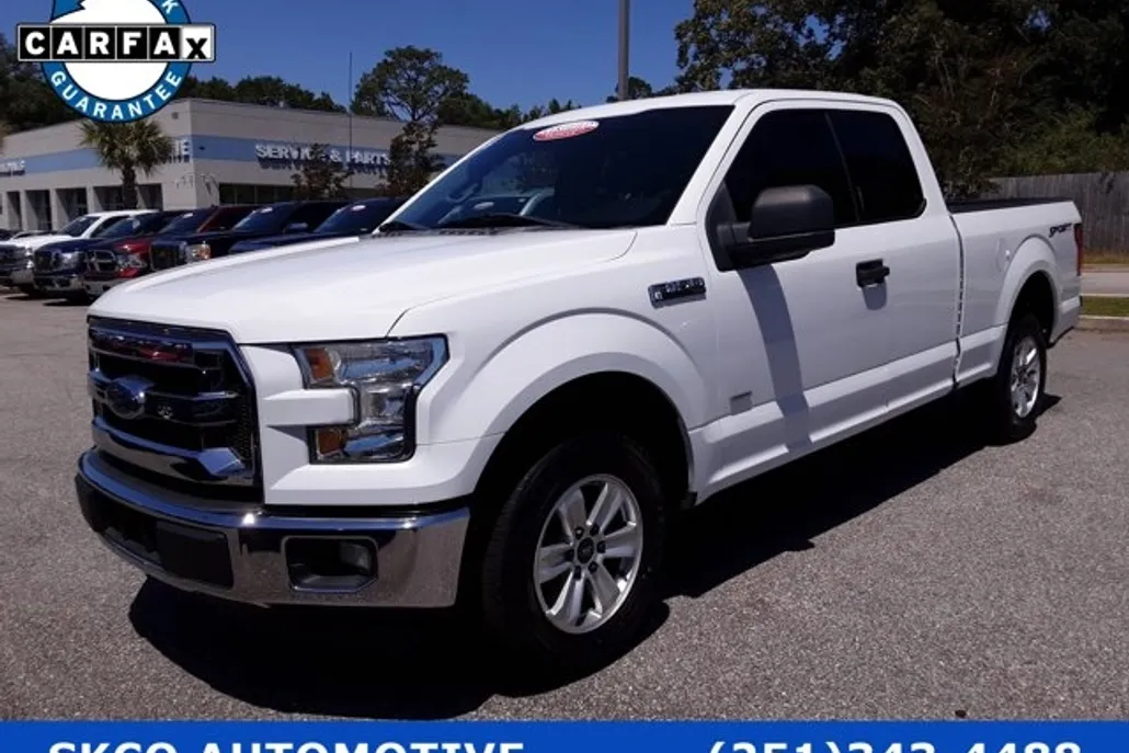 2015 Ford F-150 XLT photo 1