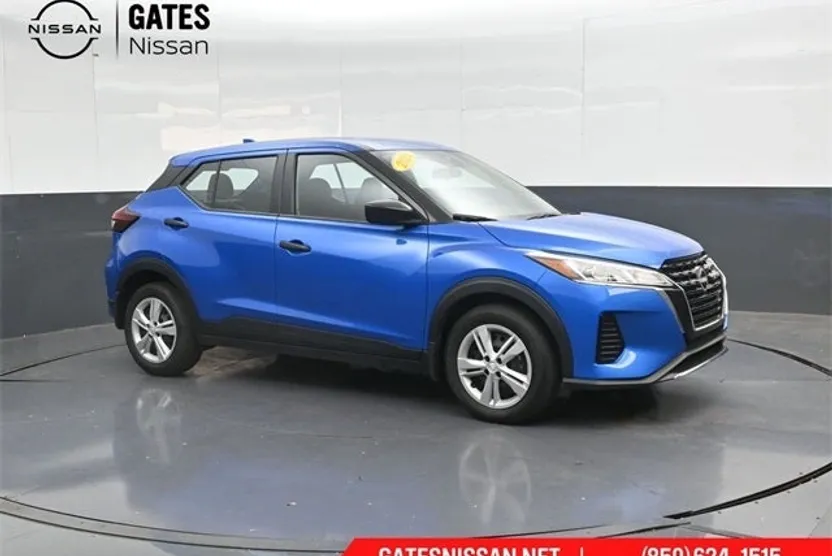 2024 Nissan Kicks S photo 1