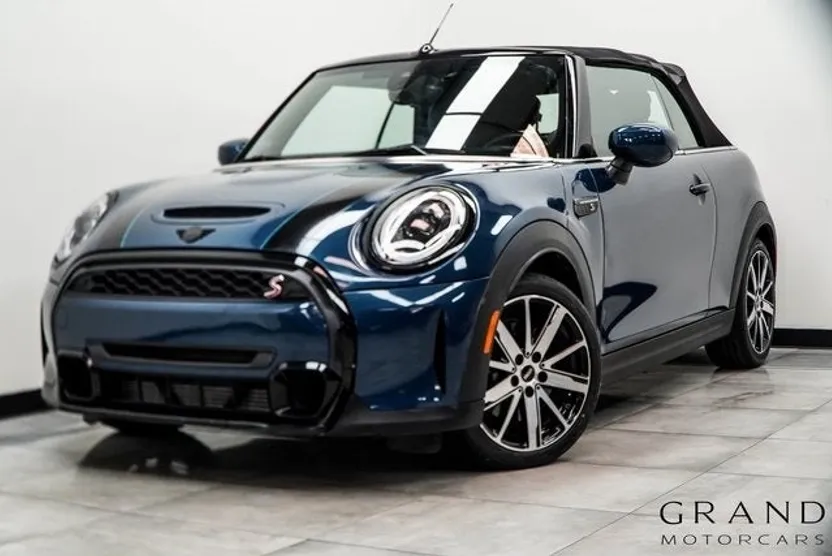2022 Mini Cooper S Convertible photo 1