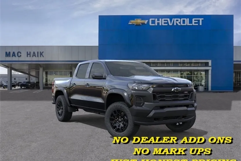 2026 Chevrolet Colorado Trail Boss photo 1