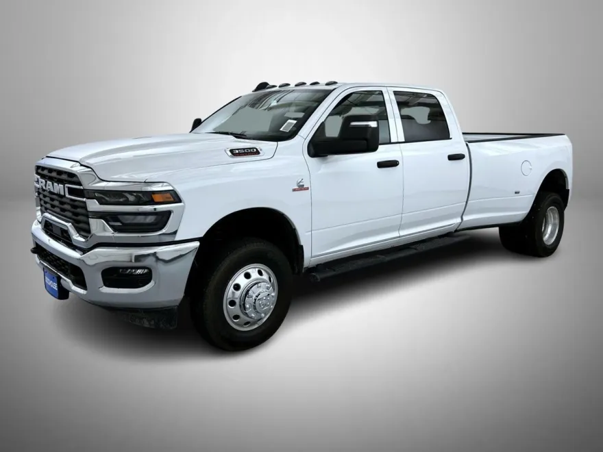 2025 Ram 3500 Tradesman photo 1
