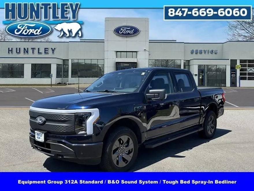 2024 Ford F-150 Lightning photo 1