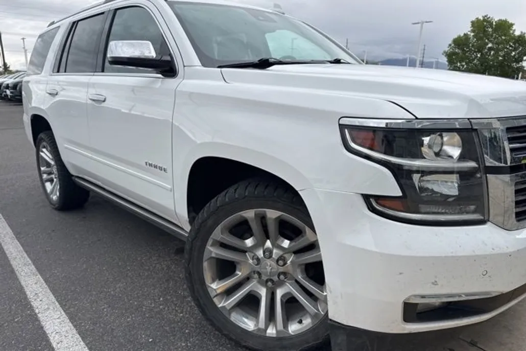 2020 Chevrolet Tahoe Premier photo 1