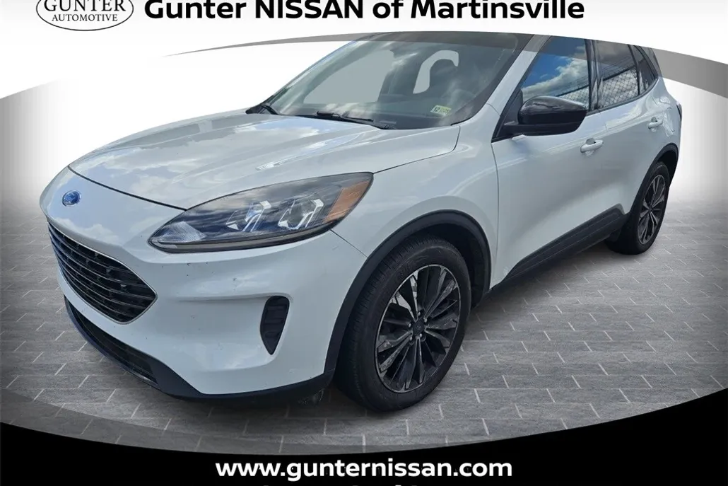 2022 Ford Escape SE photo 1