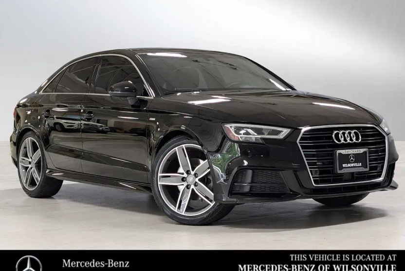 2019 Audi A3 Premium Plus photo 1