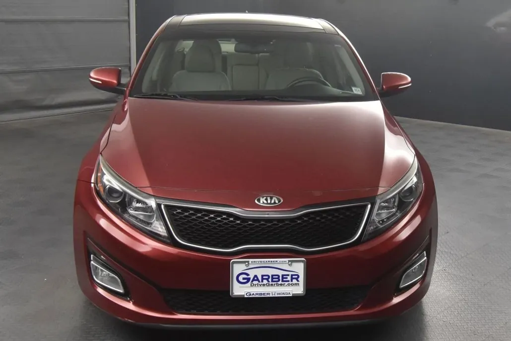 2015 Kia Optima EX photo 1