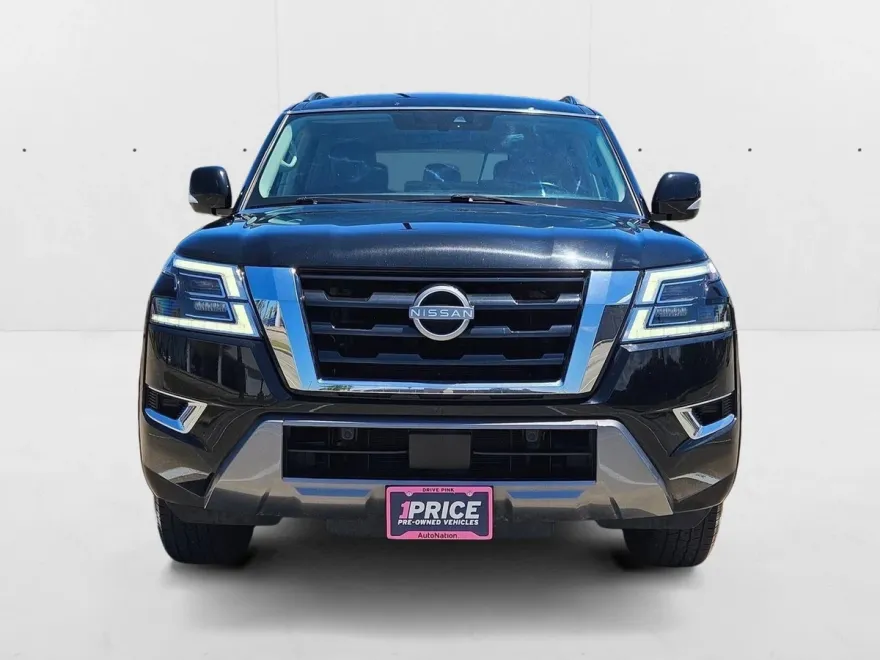 2022 Nissan Armada SV photo 1