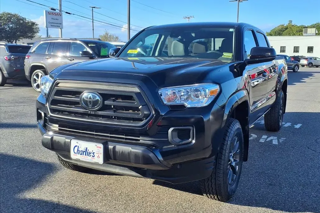 2022 Toyota Tacoma Double Cab photo 1