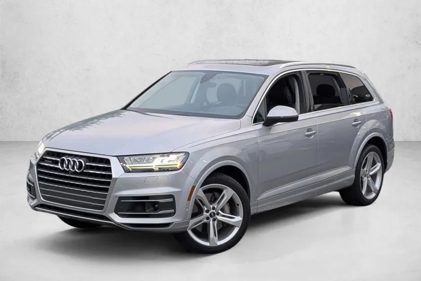 2019 Audi Q7 Prestige photo 1