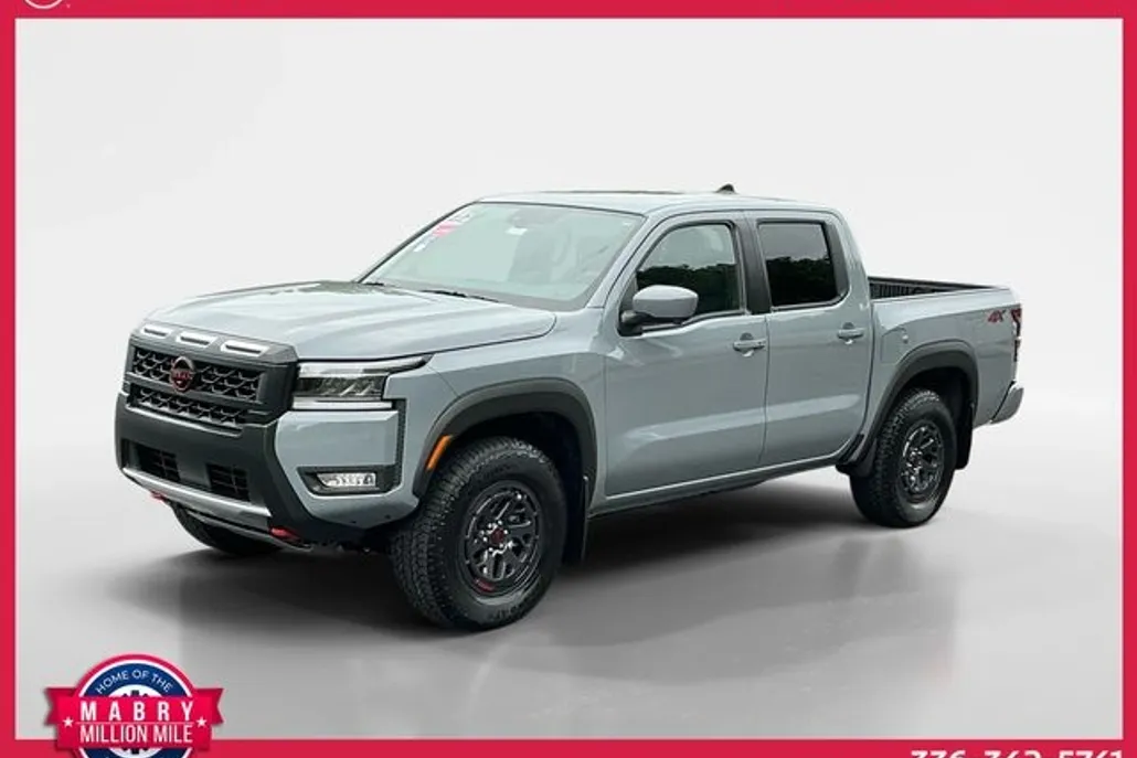 2025 Nissan Frontier PRO-4X photo 1