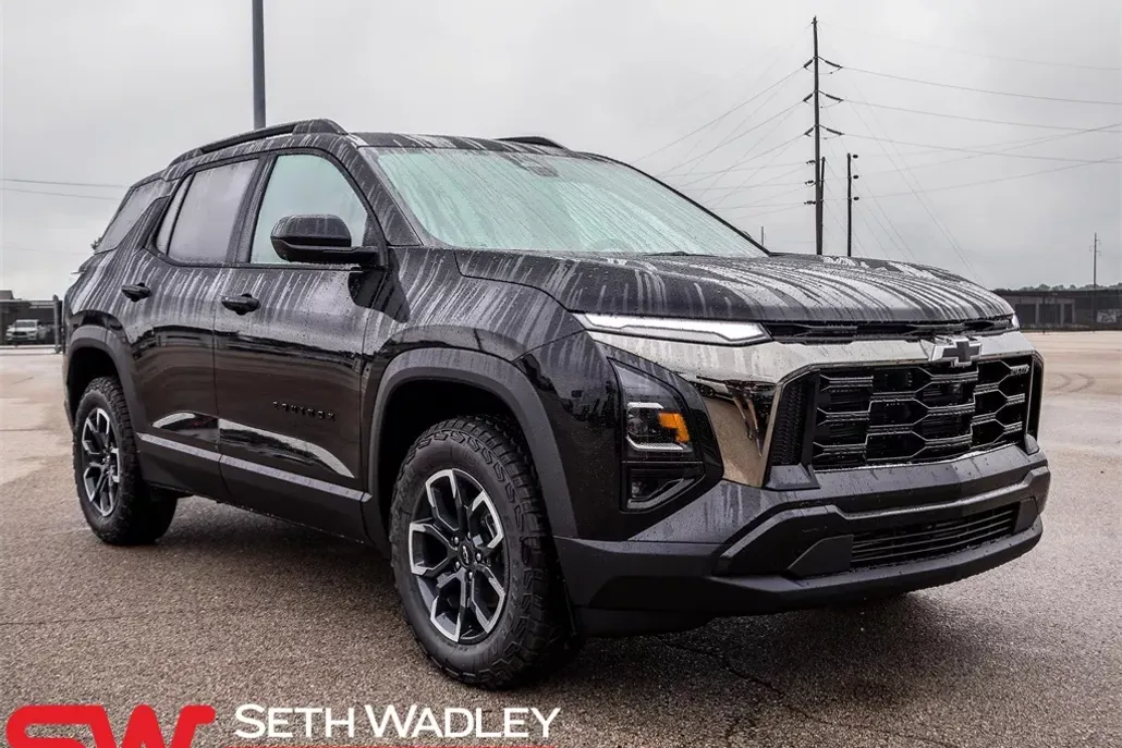 2026 Chevrolet Equinox ACTIV photo 1