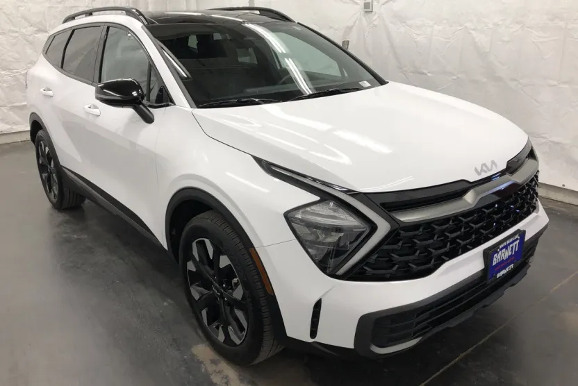 2023 Kia Sportage X-Line photo 1