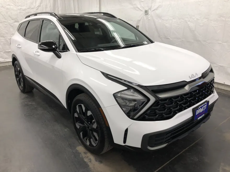2023 Kia Sportage X-Line photo 1