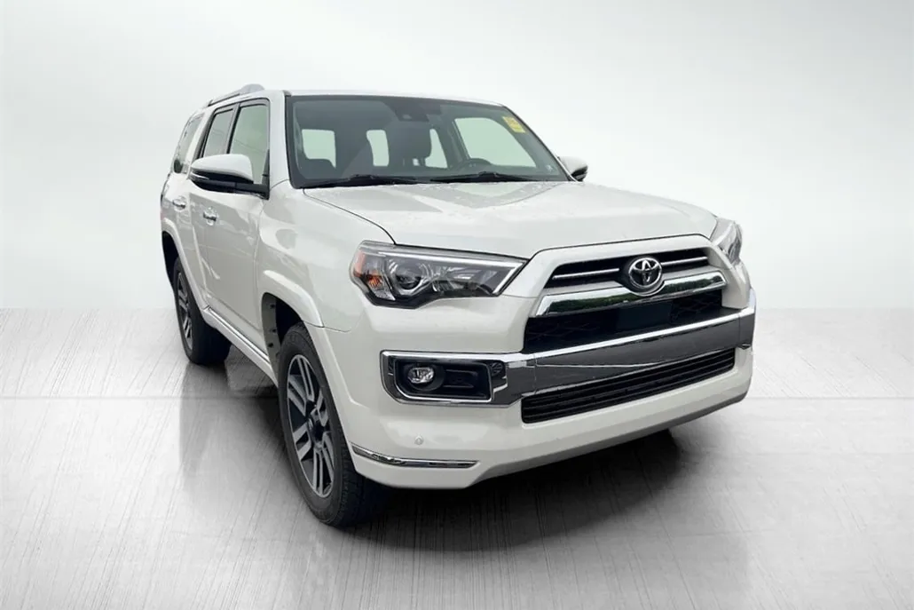 2021 Toyota 4Runner Limited photo 1