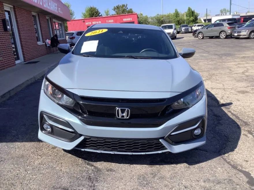 2021 Honda Civic Sport photo 1