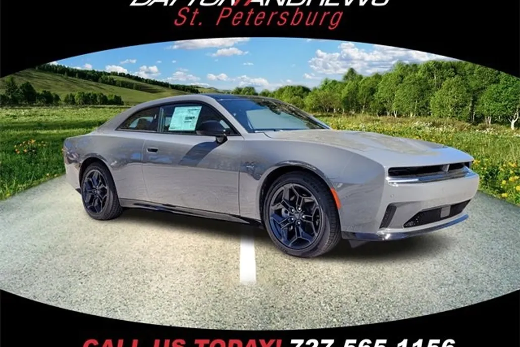 2025 Dodge Charger Daytona R/T AWD photo 1