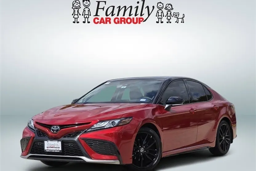 2023 Toyota Camry XSE V6 photo 1