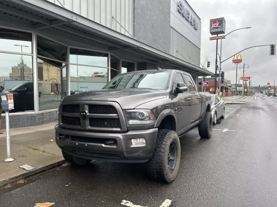 2016 Ram 2500 Laramie photo 1