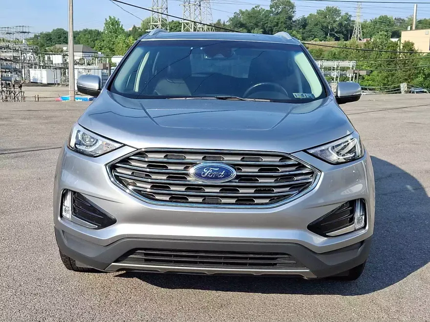 2020 Ford Edge SEL photo 1