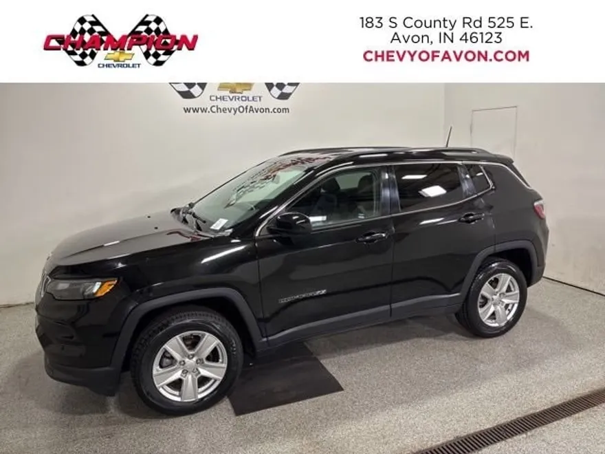 2022 Jeep Compass Latitude photo 1