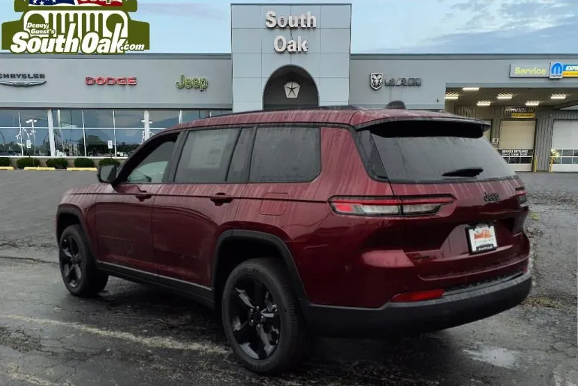 2025 Jeep Grand Cherokee Altitude X photo 1
