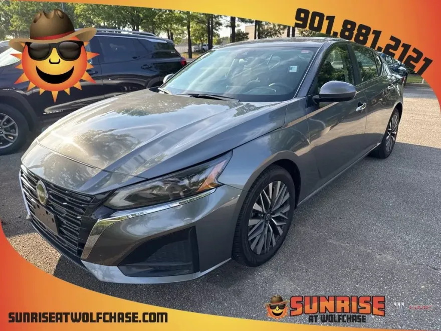 2023 Nissan Altima 2.5 SV photo 1