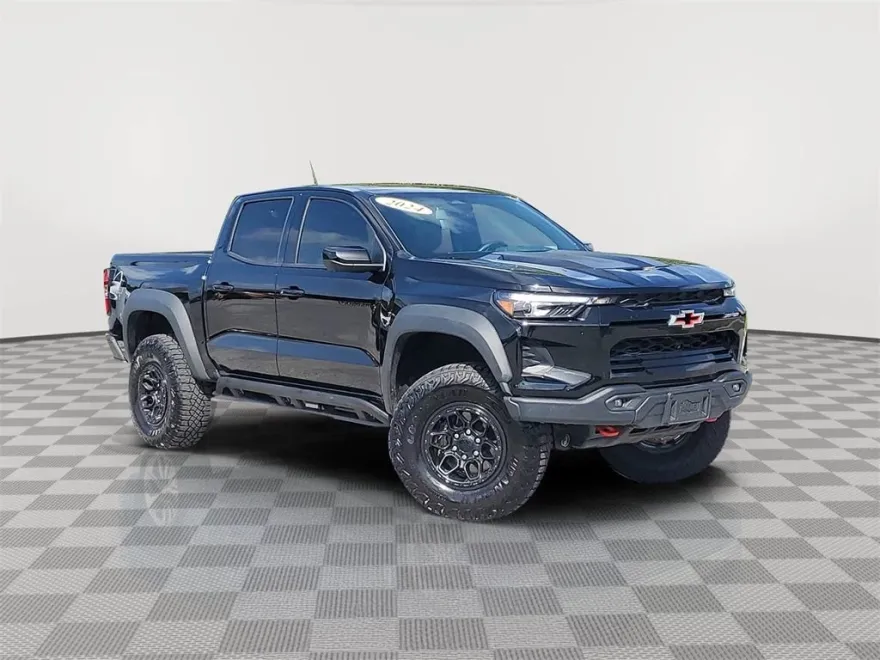 2024 Chevrolet Colorado ZR2 photo 1