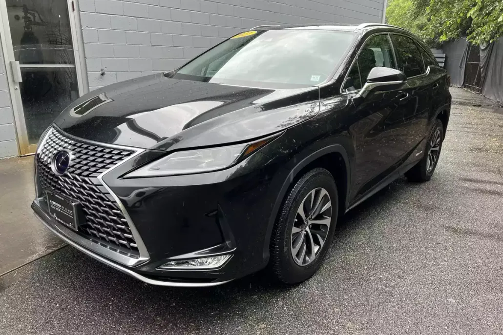 2022 Lexus RX 450h photo 1