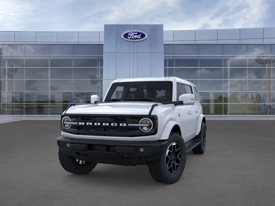 2025 Ford Bronco Outer Banks photo 1