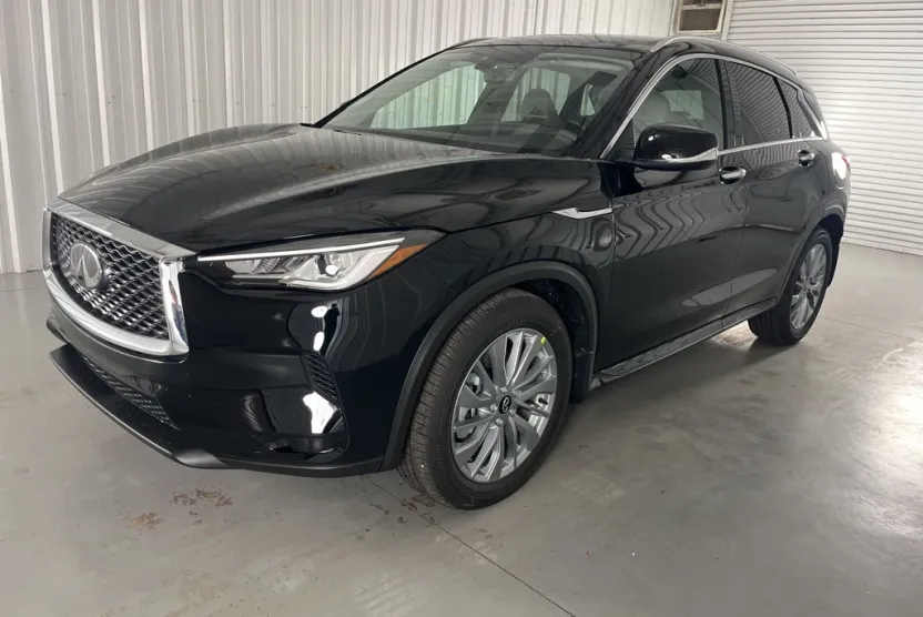 2025 Infiniti QX50 Luxe photo 1