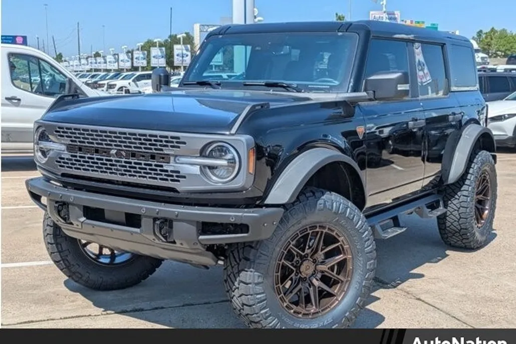 2025 Ford Bronco Badlands photo 1