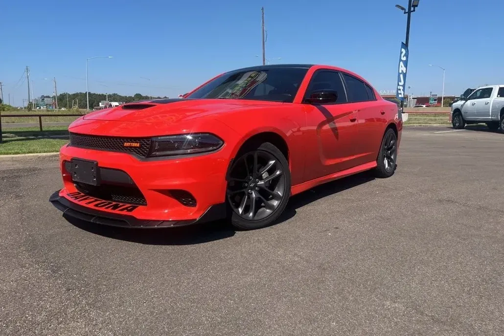 2023 Dodge Charger R/T photo 1