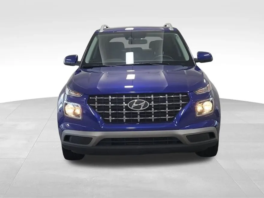 2022 Hyundai Venue SEL Limited photo 1
