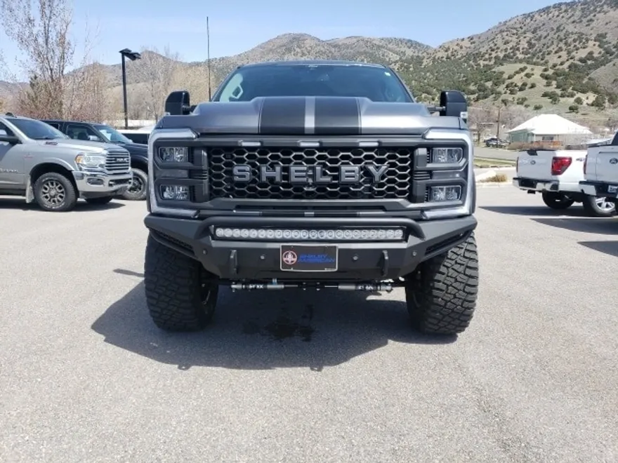 2024 Ford F-250 photo 1