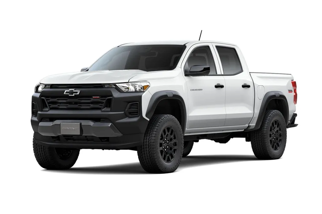 2025 Chevrolet Colorado Trail Boss photo 1