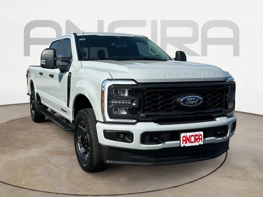 2025 Ford F-250 XL photo 1