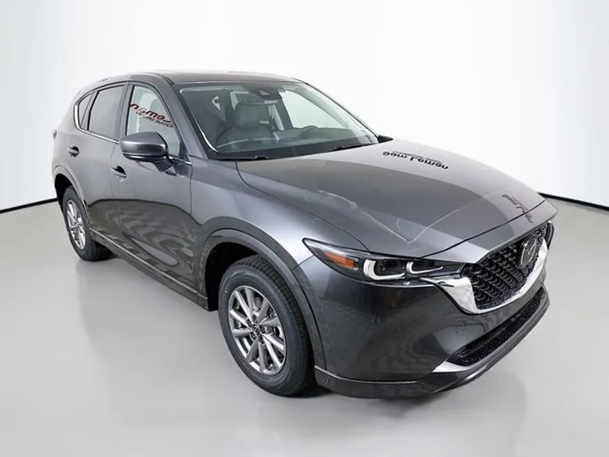 2025 Mazda CX-5 2.5 S Preferred photo 1