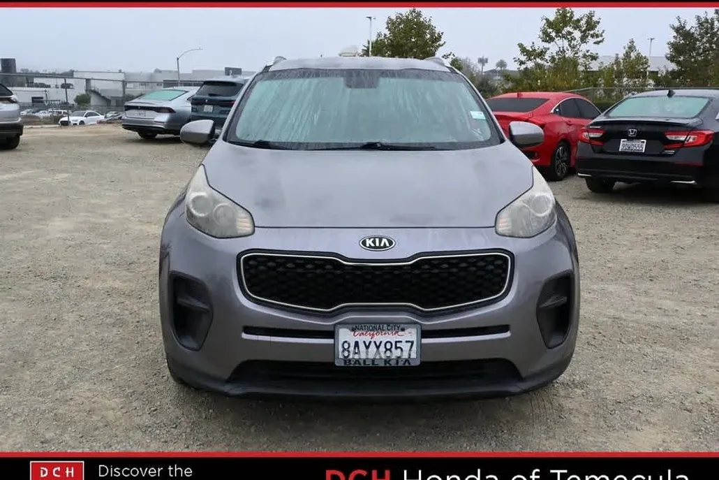 2017 Kia Sportage LX photo 1