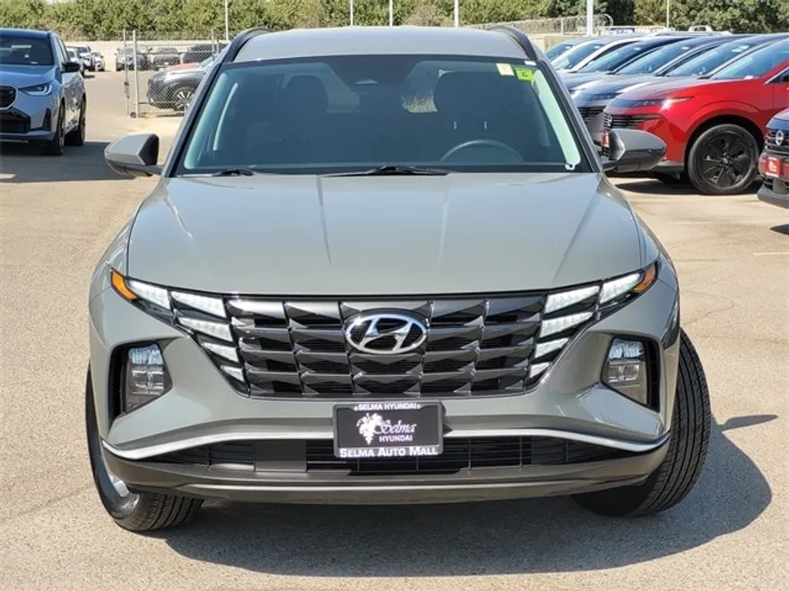 2024 Hyundai Tucson SEL photo 1