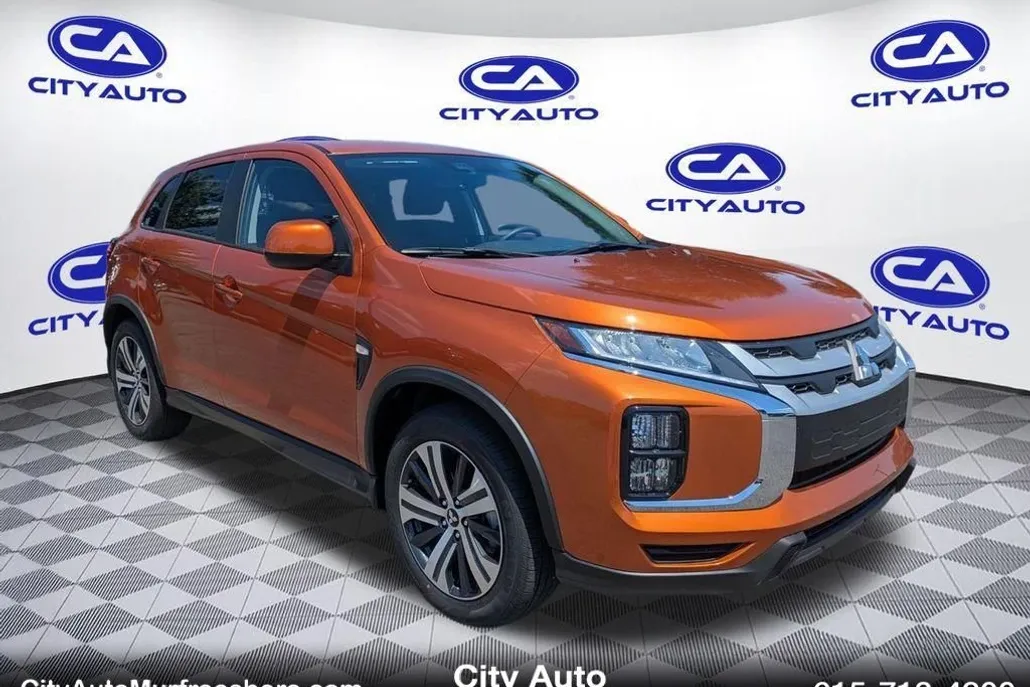 2025 Mitsubishi Outlander Sport ES photo 1