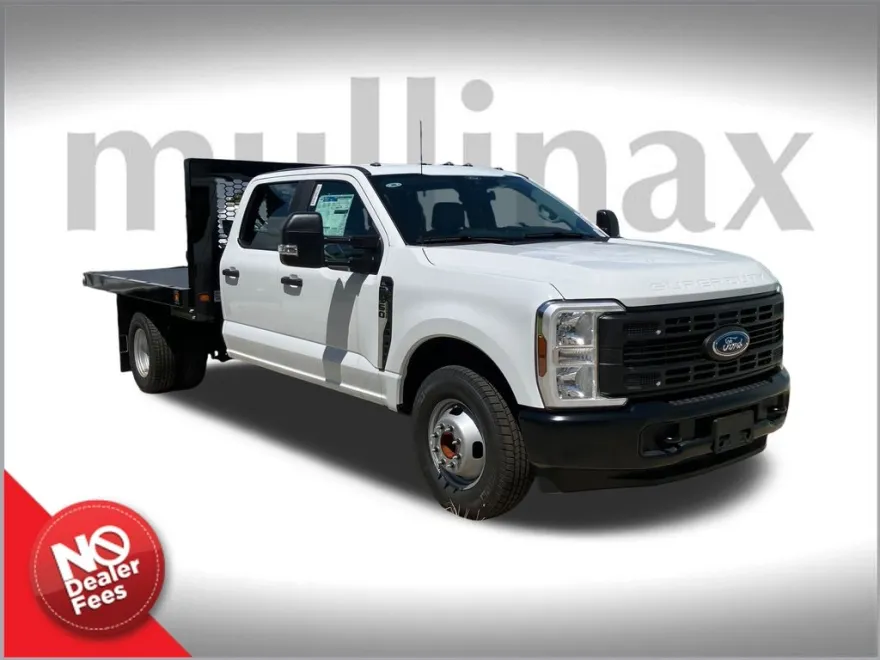 2025 Ford F-350 XL photo 1