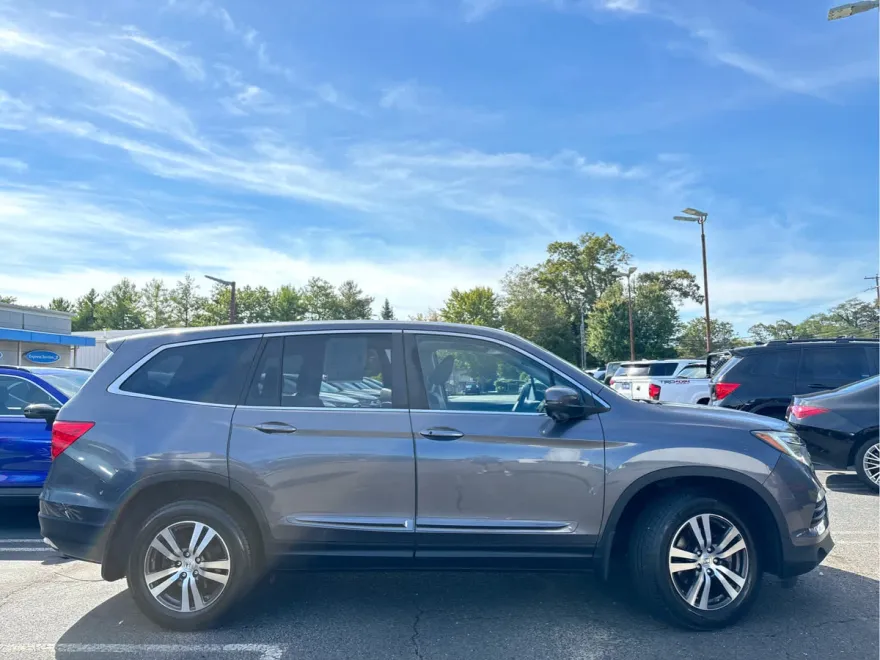 2018 Honda Pilot EX-L photo 1