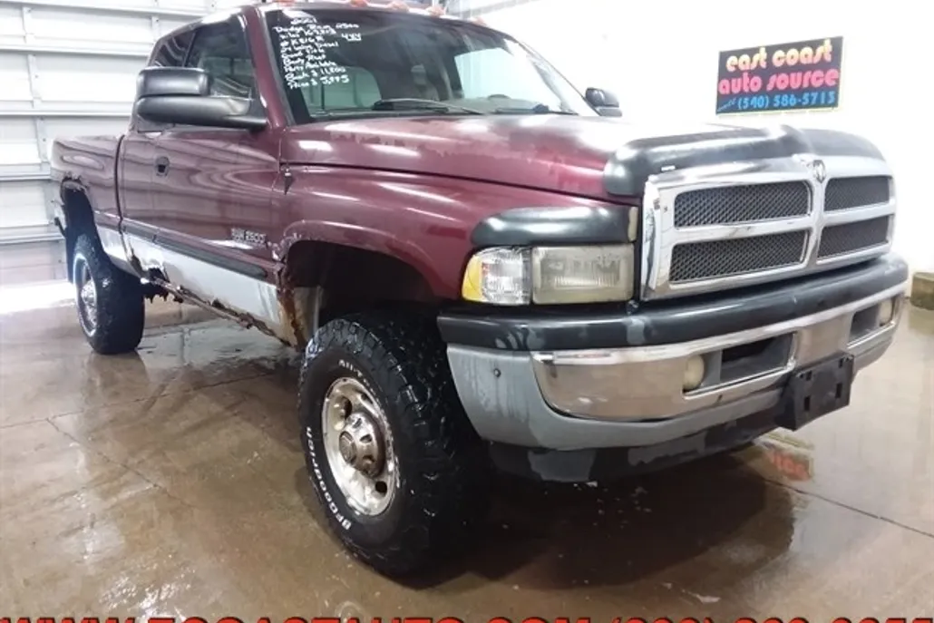 2001 Dodge Ram photo 1