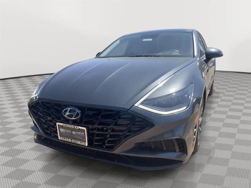 2022 Hyundai Sonata Limited photo 1