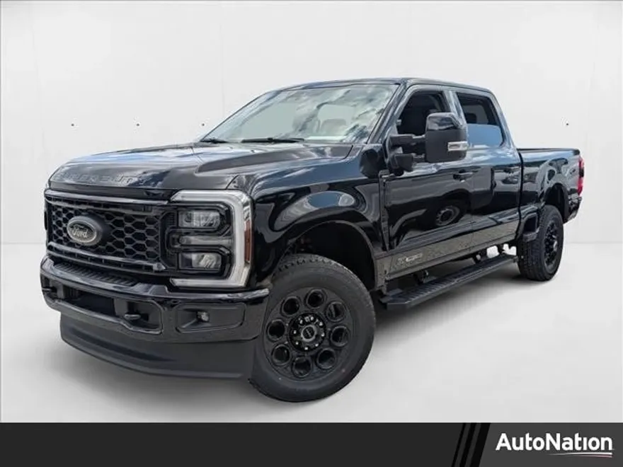 2025 Ford F-350 Lariat photo 1