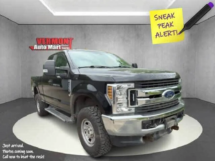 2019 Ford F-350 photo 1