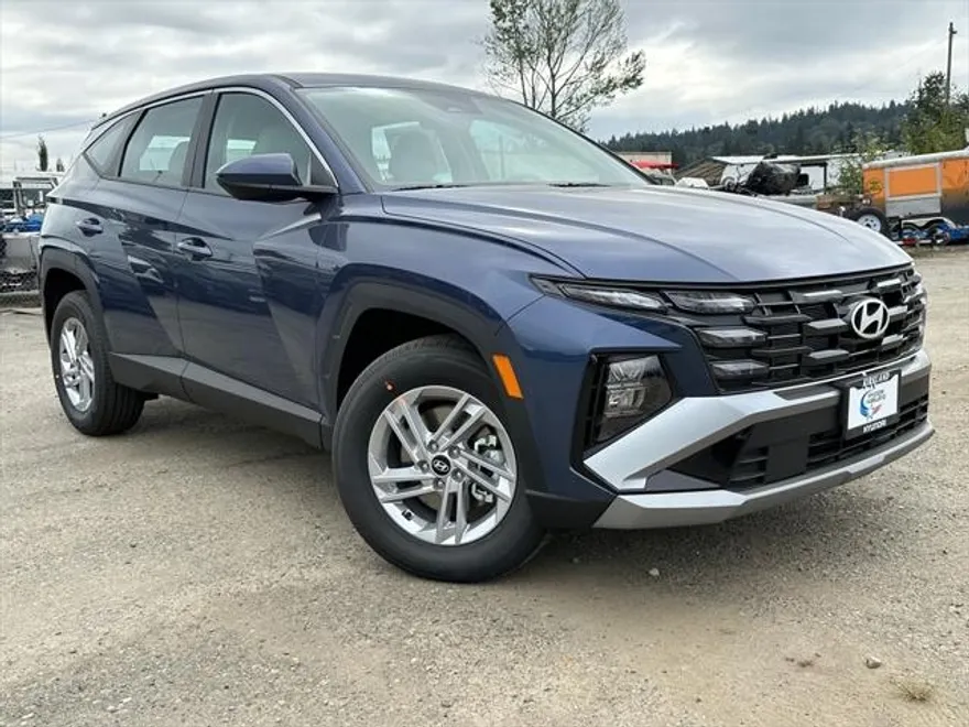 2025 Hyundai Tucson SE photo 1